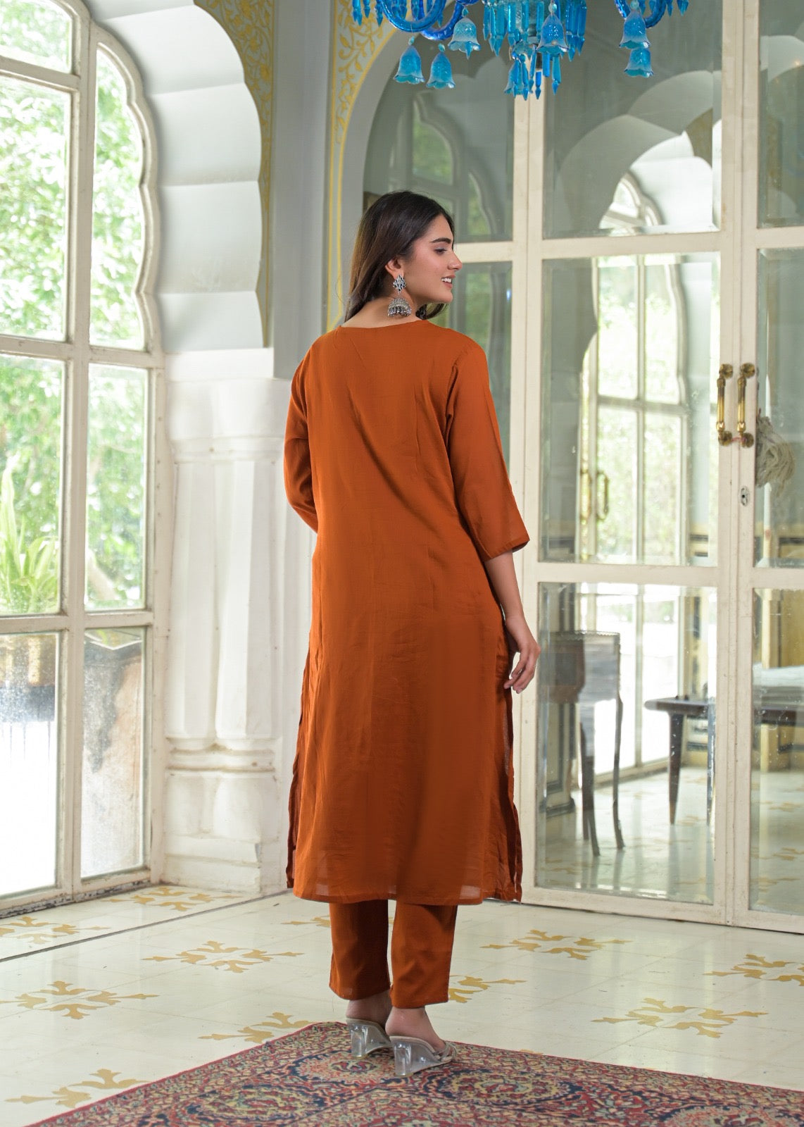 NOOAA AARNA Mirror Embroidered Kurta Set