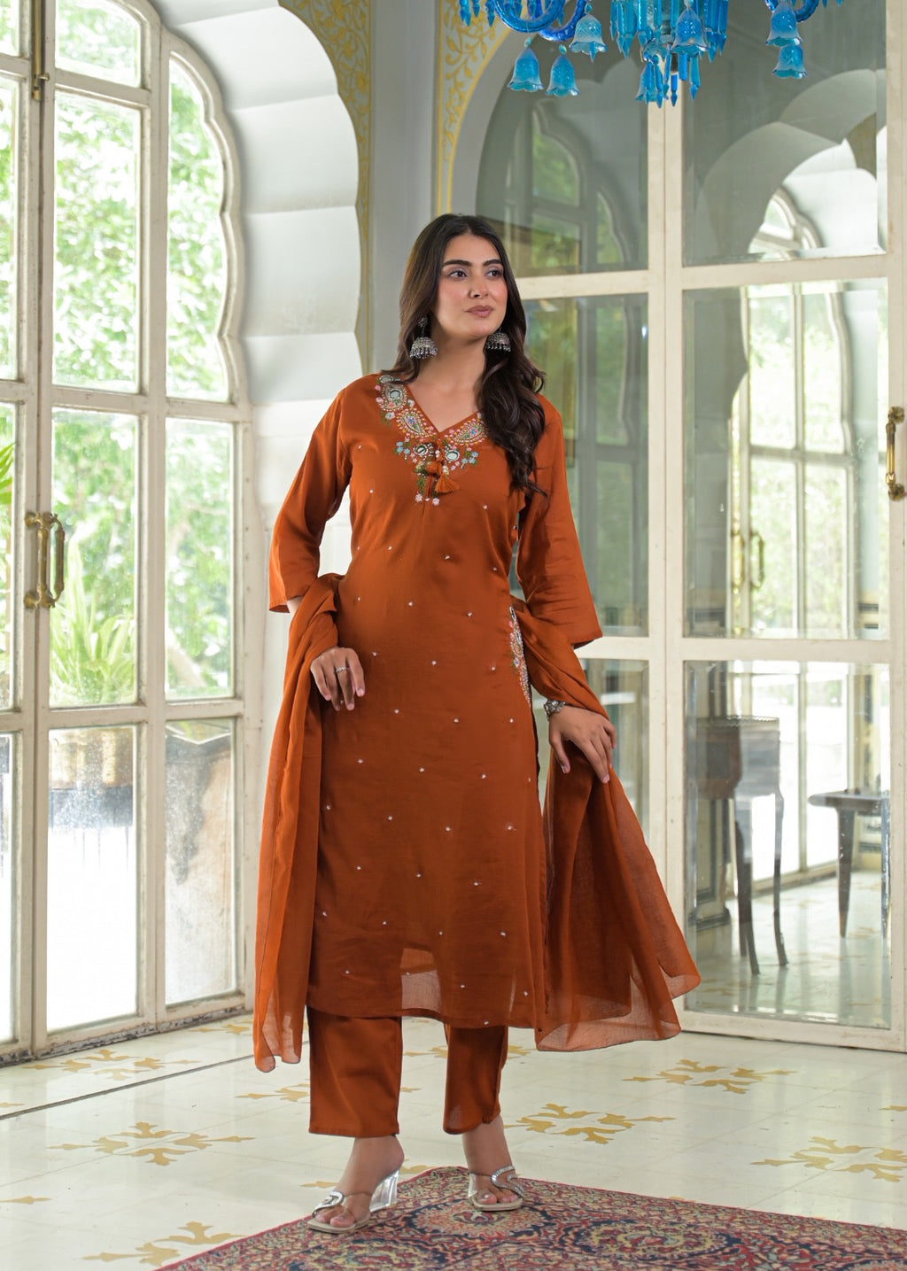 NOOAA AARNA Mirror Embroidered Kurta Set