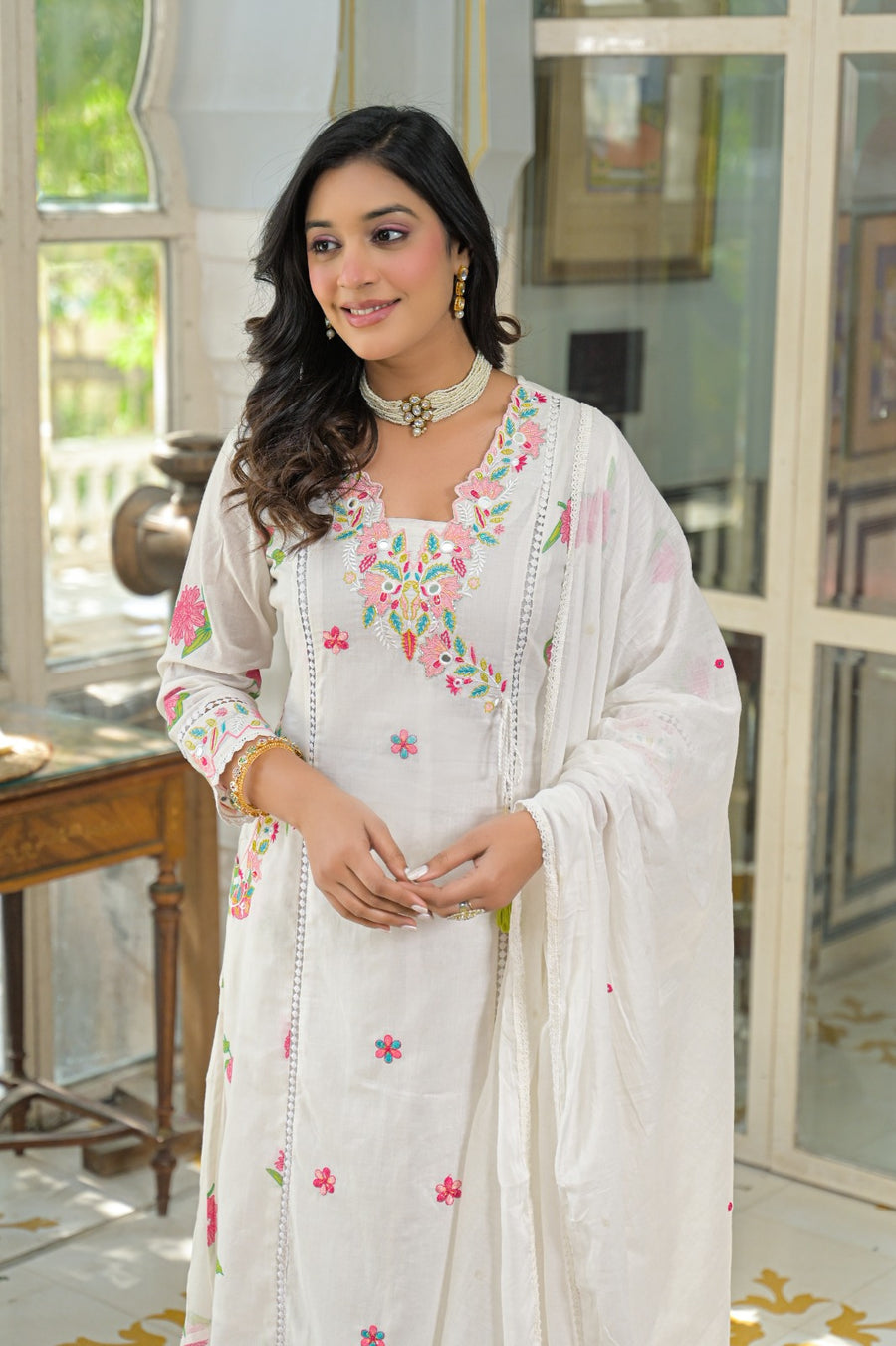 NOOAA Élan Floral Embroidered Kurta Set with Dupatta
